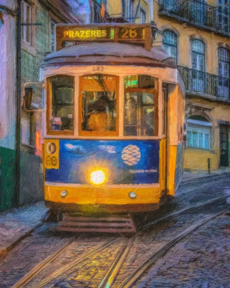 Night+Tram-.webp
