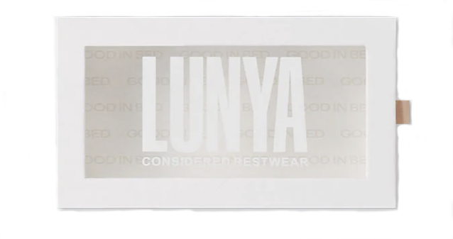 LUNYA EYE MASK BOX.png