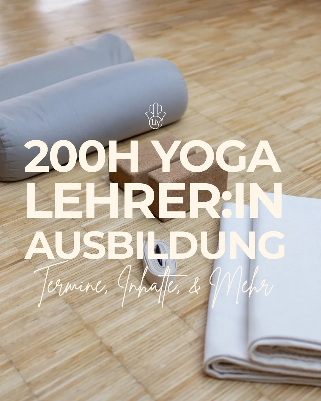 Du m&ouml;chtest 2026 deine Yoga Ausbildung machen?
Dann melde dich jetzt f&uuml;r eines unserer beiden Formate in der City an!

Erfahre mehr &uuml;ber unsere Ausbildung und Dozent:innen auf unserer Webseite oder schreibe eine Mail an
nell@urbanyoga.