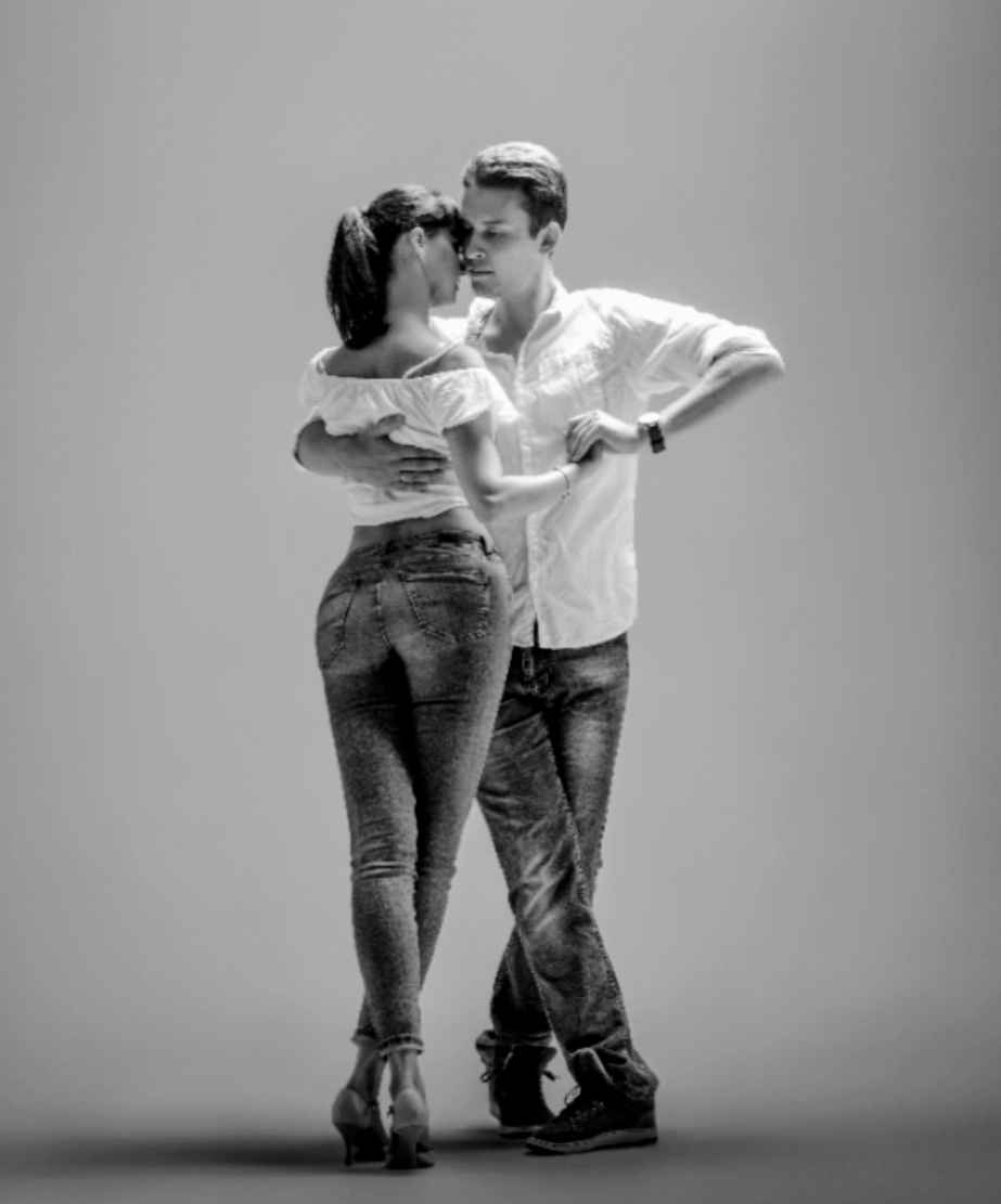 Kizomba & Bachata dancing - what is it?