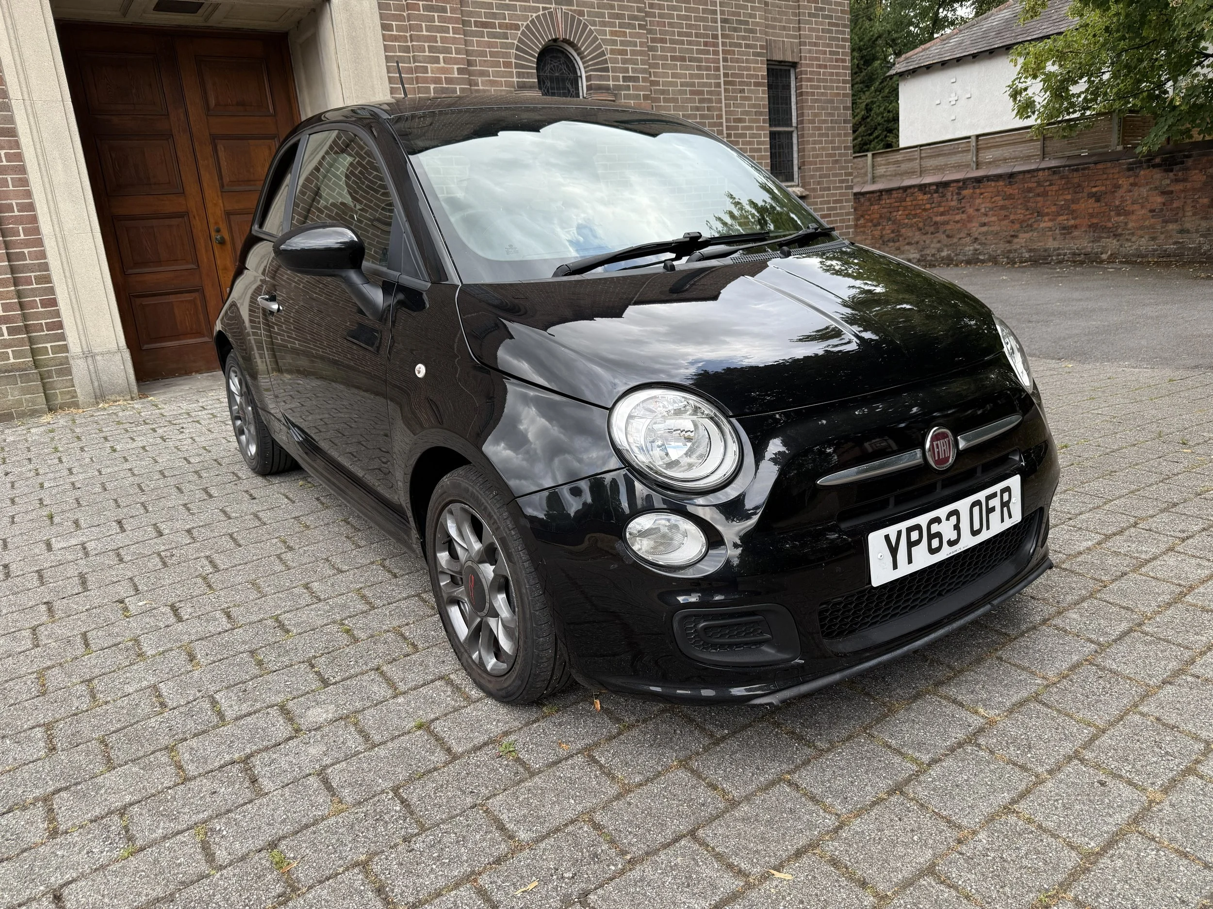 SOLD. 2013 Fiat 500 S. Black. £4395