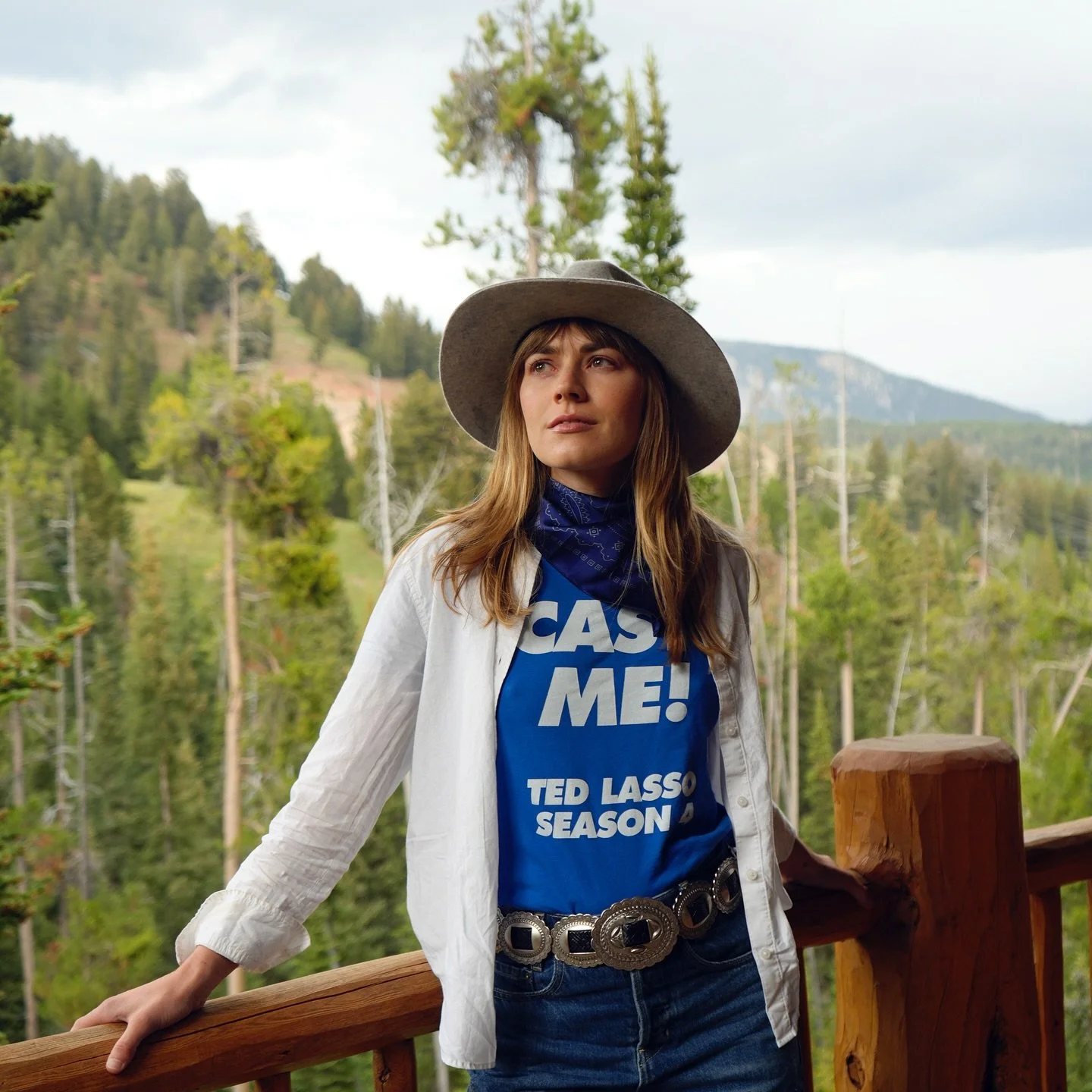 Went out west to try and lasso my way into season 4 ⚽️🤠🎥

📸 @liamkillingstad 

#tedlasso #appletv #soccer #football