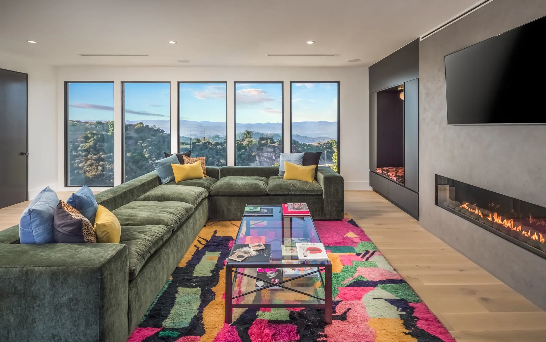 Malibu-Moonrise-Modern-Living-Room-Mountain-View.jpg