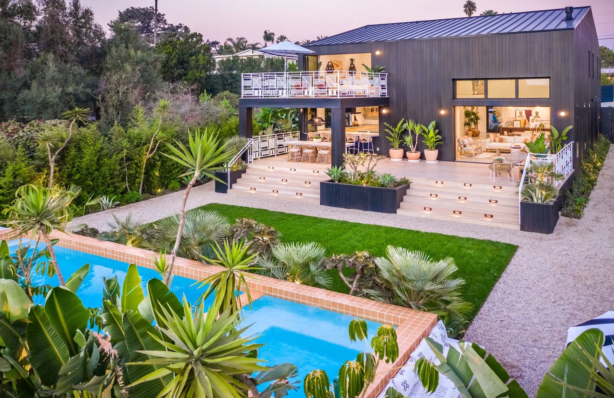 Encinitas-Eolus-Scandinavian-Modern-Exterior-Back-Of-The-House.jpg