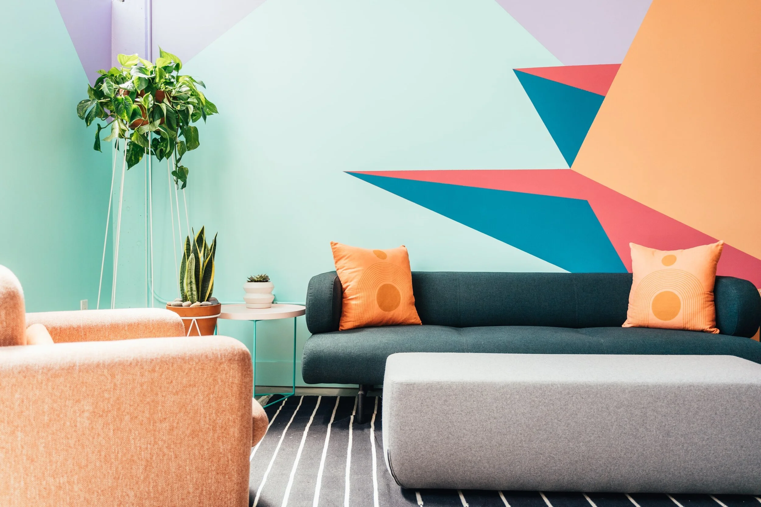 Los Angeles-Palmetto-Coworking-Office-Couch.jpeg