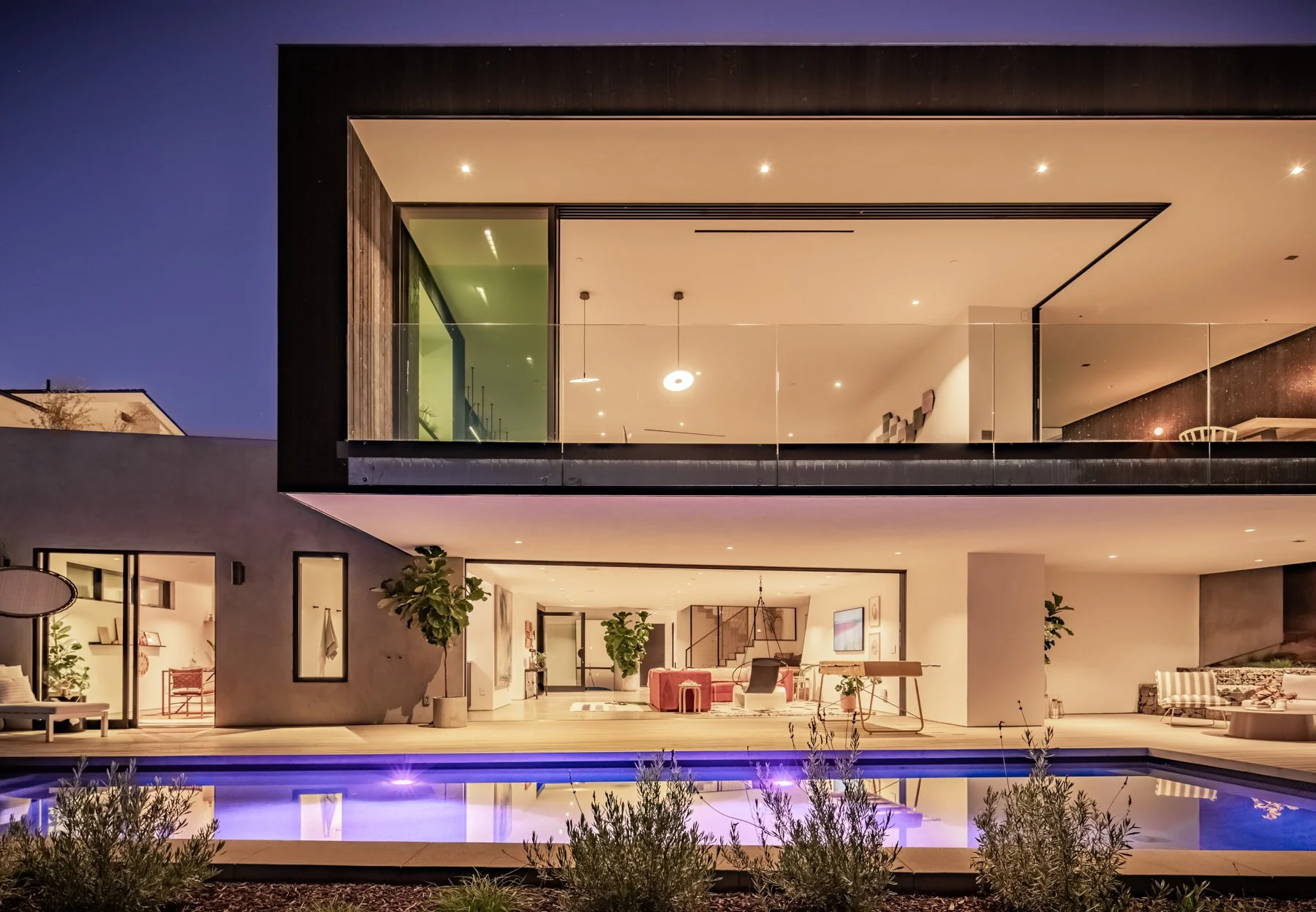 Encinitas-Hygeia-Ultra-Modern-Sunset-View.jpg