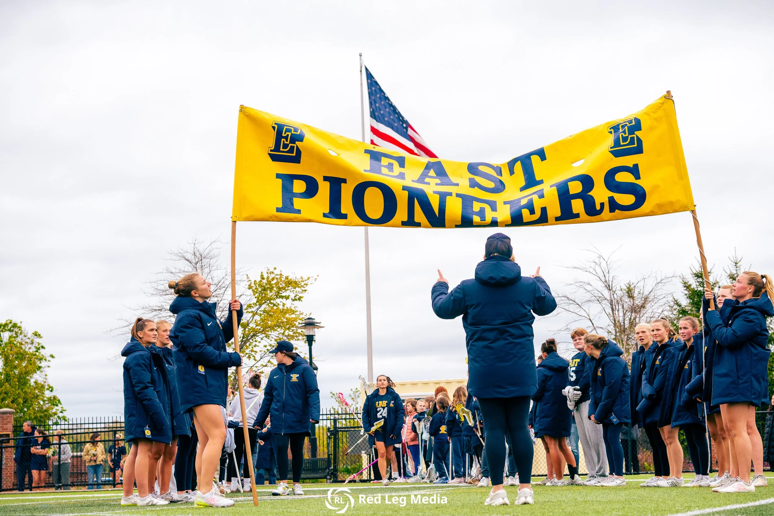 20260513_V_SeniorNight_2.jpg