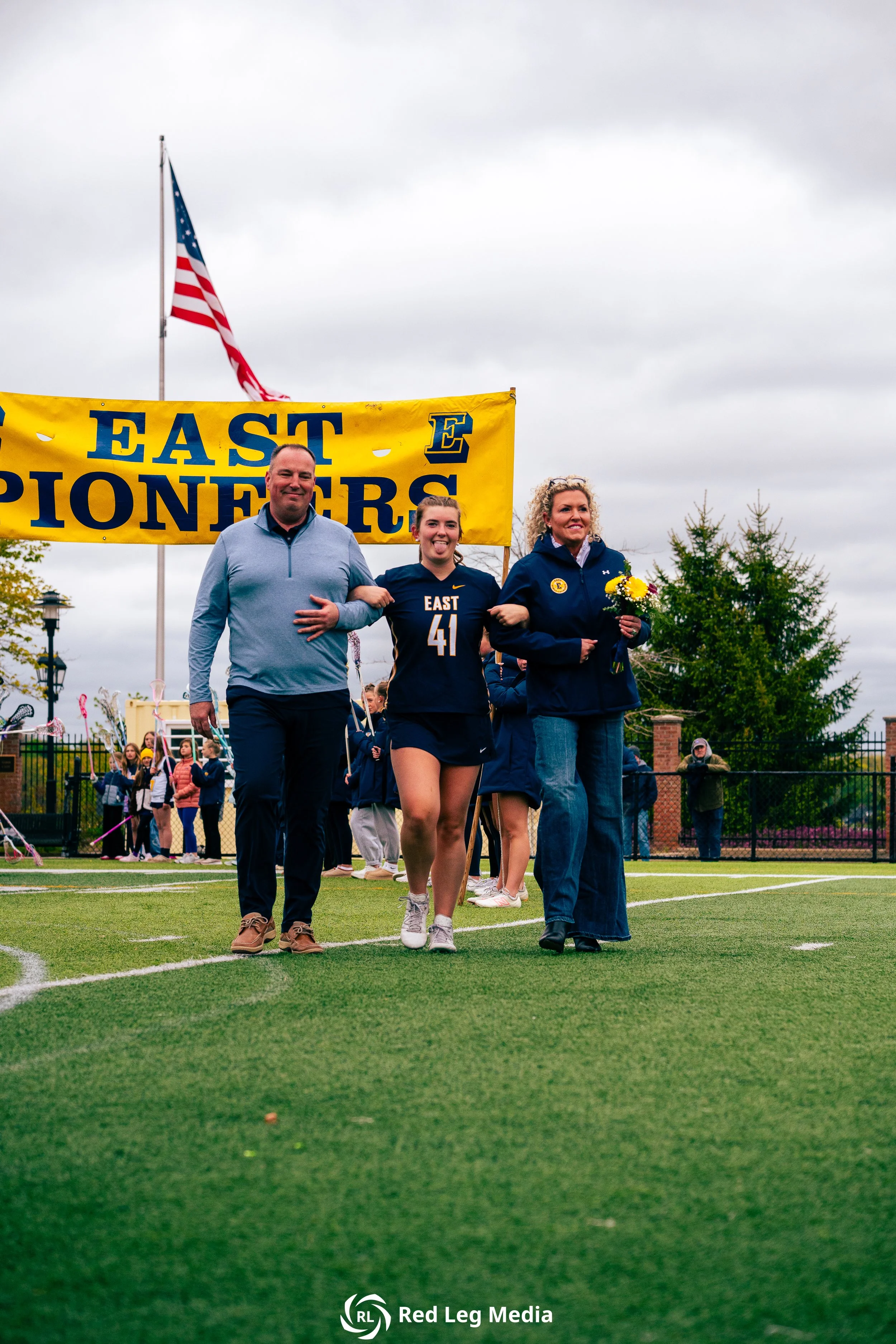 20260513_V_SeniorNight_4.jpg