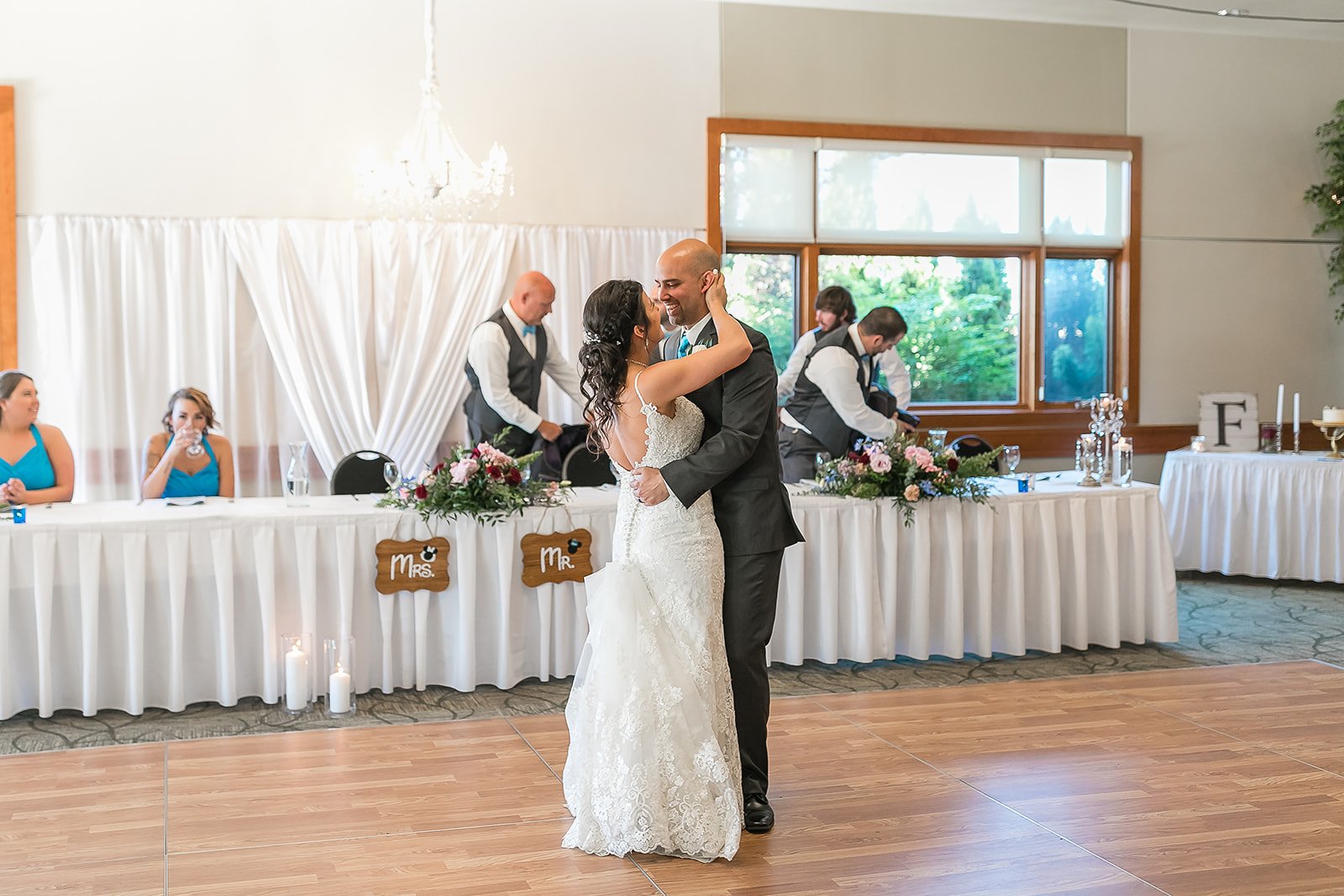 Amanda-Meg-Photography-Eugene-wedding-Shadow-Hills-Golfcourse (32 of 392).jpg