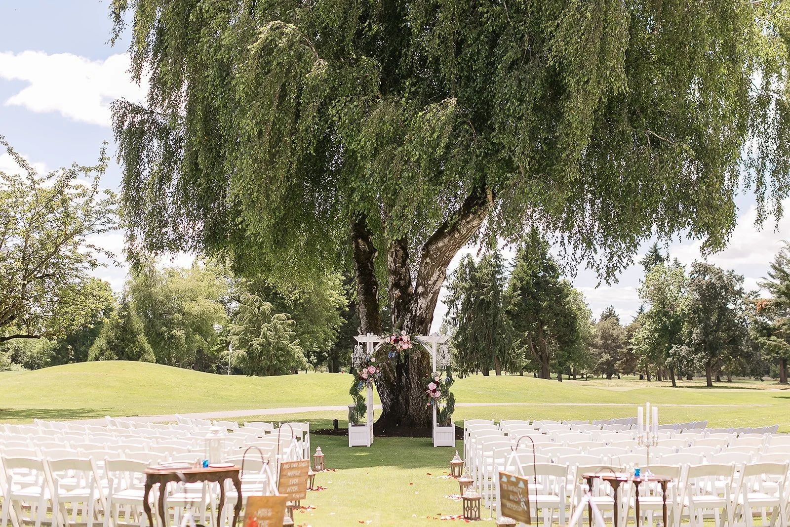 Amanda-Meg-Photography-Eugene-wedding-Shadow-Hills-Golfcourse (109 of 238).jpg
