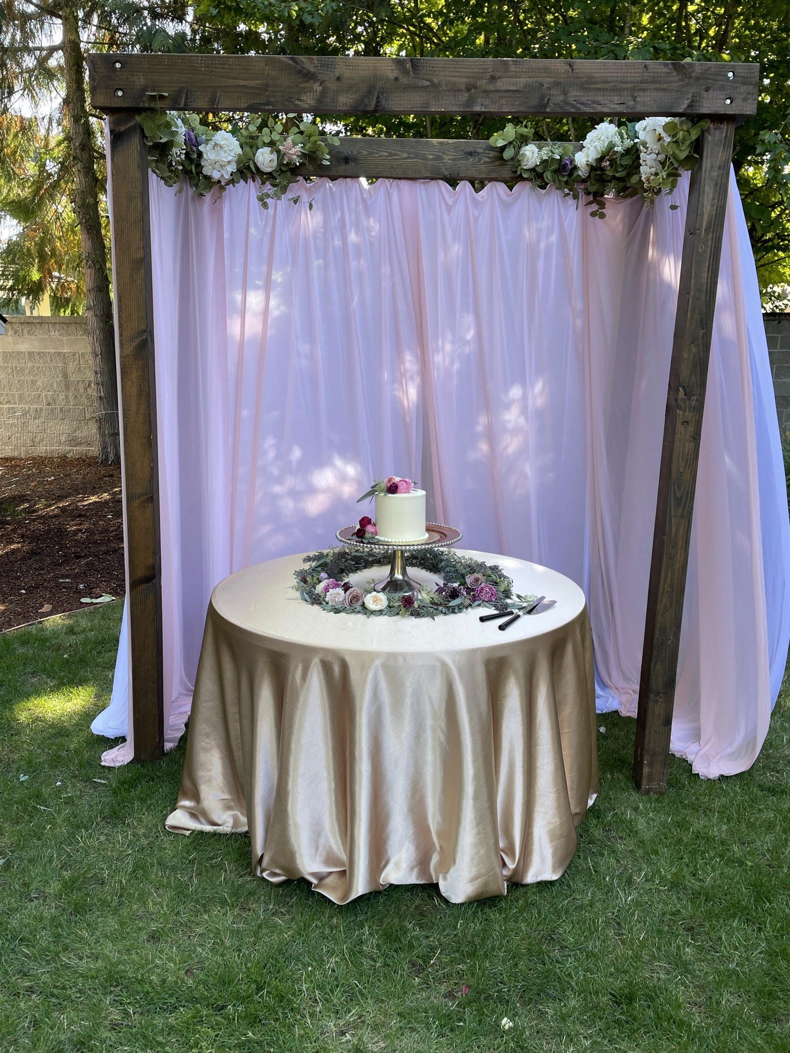 Lisa's wedding cake table close up.jpeg