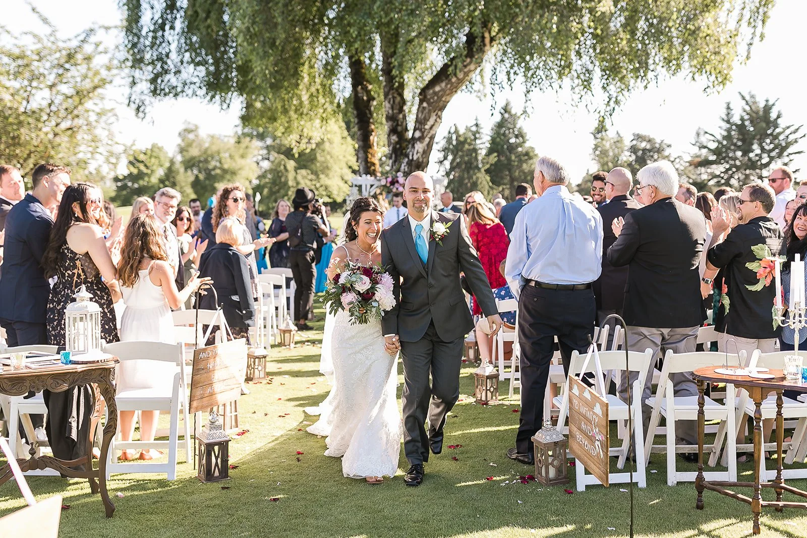 Amanda-Meg-Photography-Eugene-wedding-Shadow-Hills-Golfcourse (240 of 251).jpg