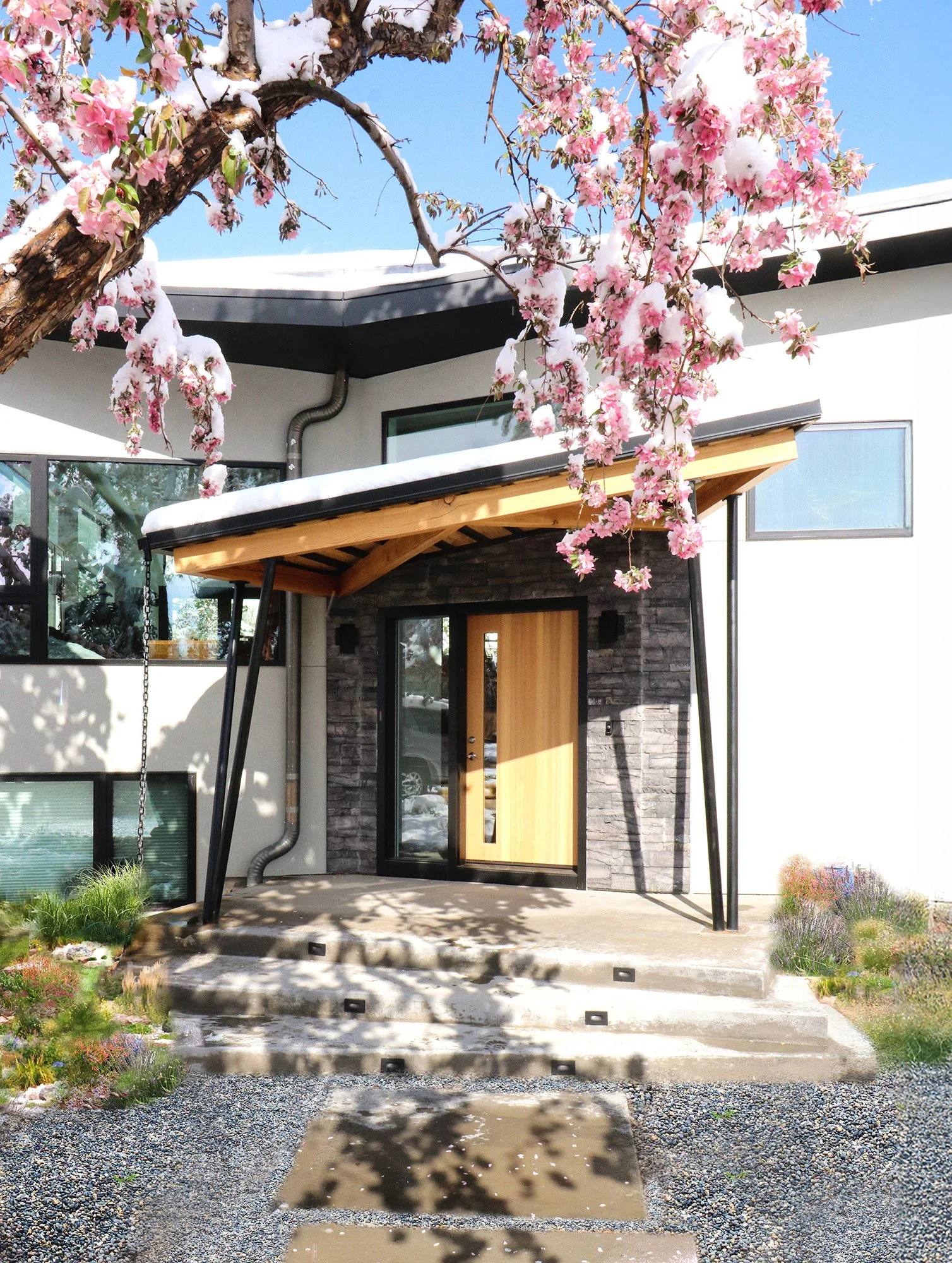 FOLDING-front porch.jpg