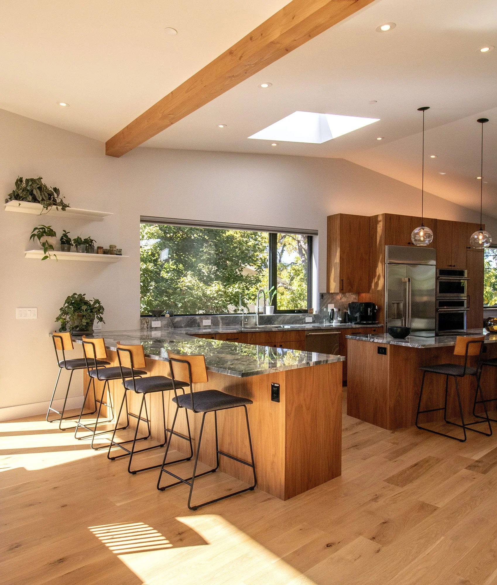 FOLDING-bar and island.jpg