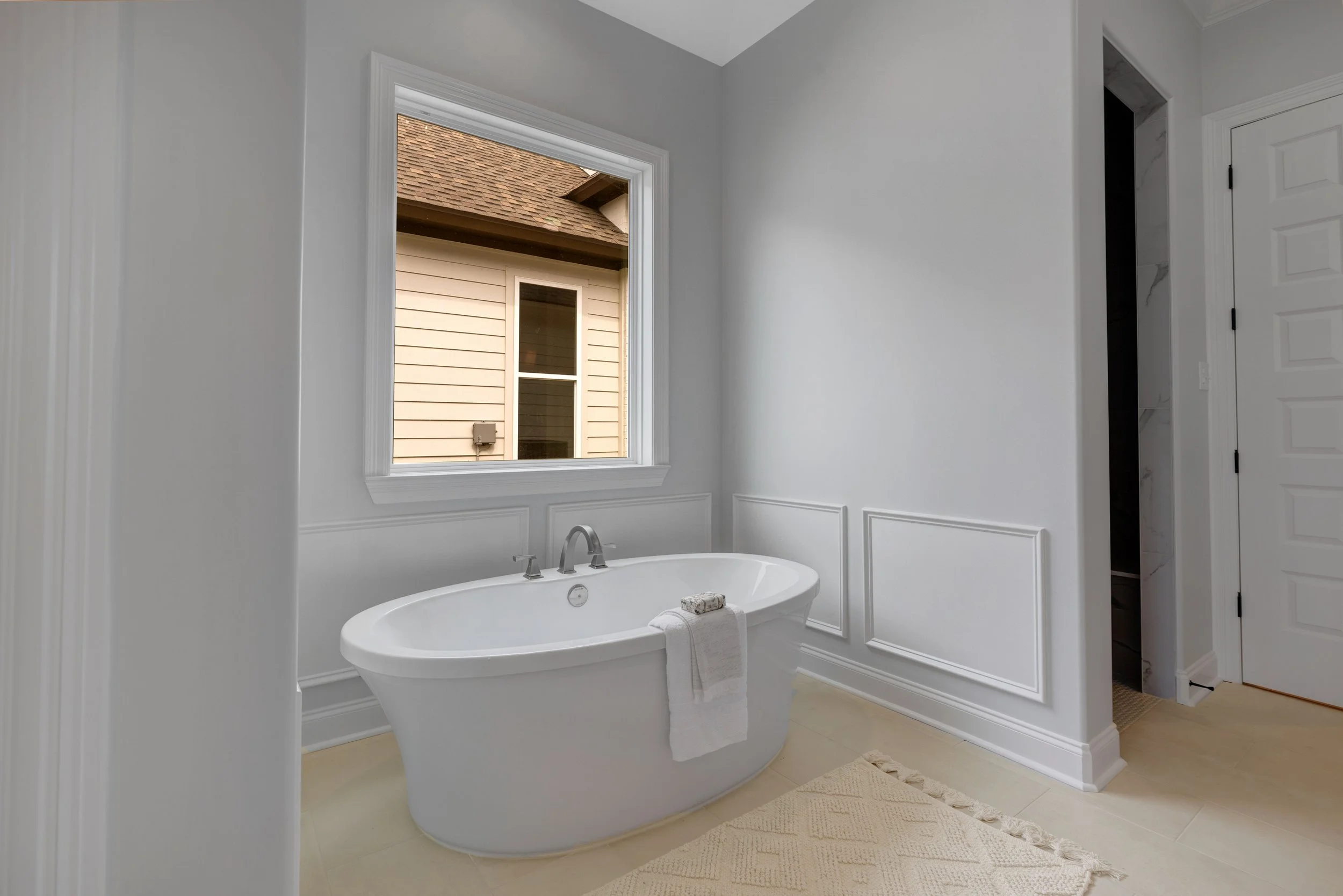 101 Queen Palm-1.jpg