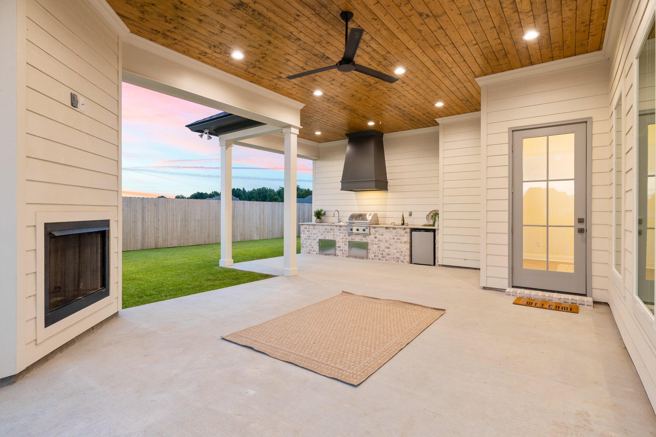 205 Sequoia Trail-16.jpg
