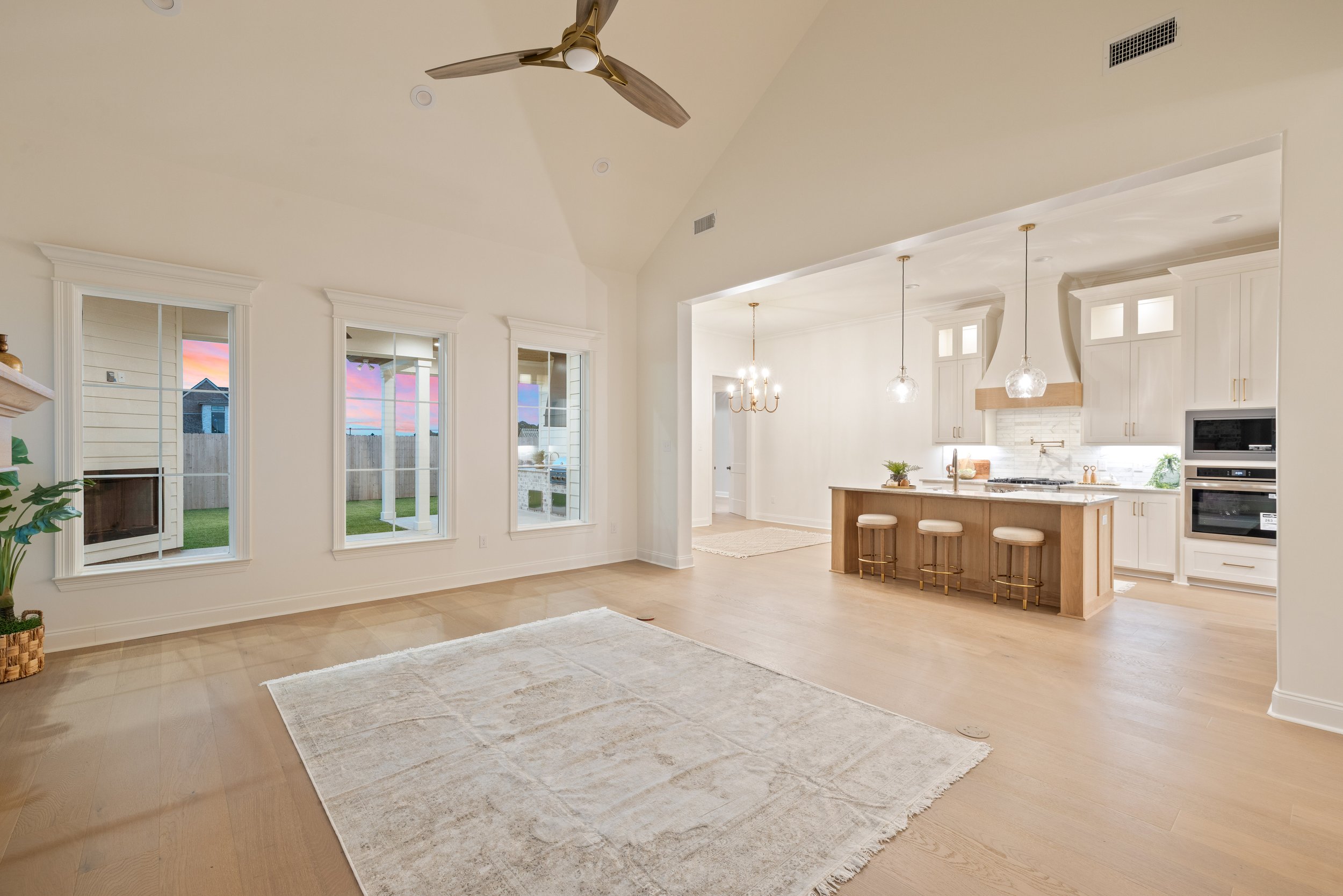 205 Sequoia Trail-19.jpg