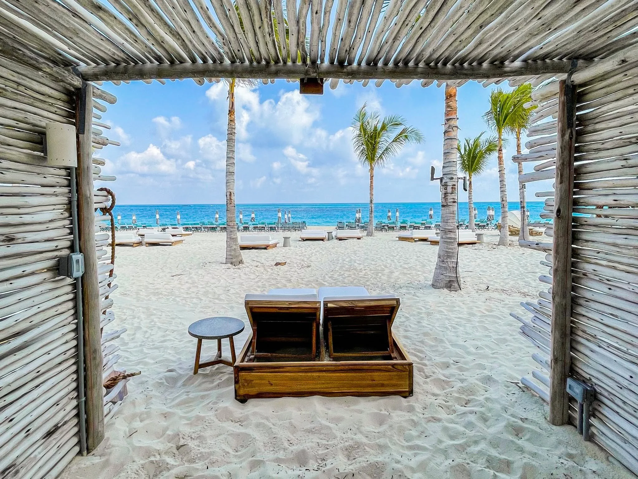 🚢✨ Adults-Only Caribbean Escape with Virgin Voyages ✨🚢

Set sail aboard Virgin Voyages&rsquo; Resilient Lady on April 18, departing from Miami for a seriously stylish 7 night Caribbean getaway.

🌴 Ports of Call:
&bull; Ocho Rios, Jamaica
&bull; Ge