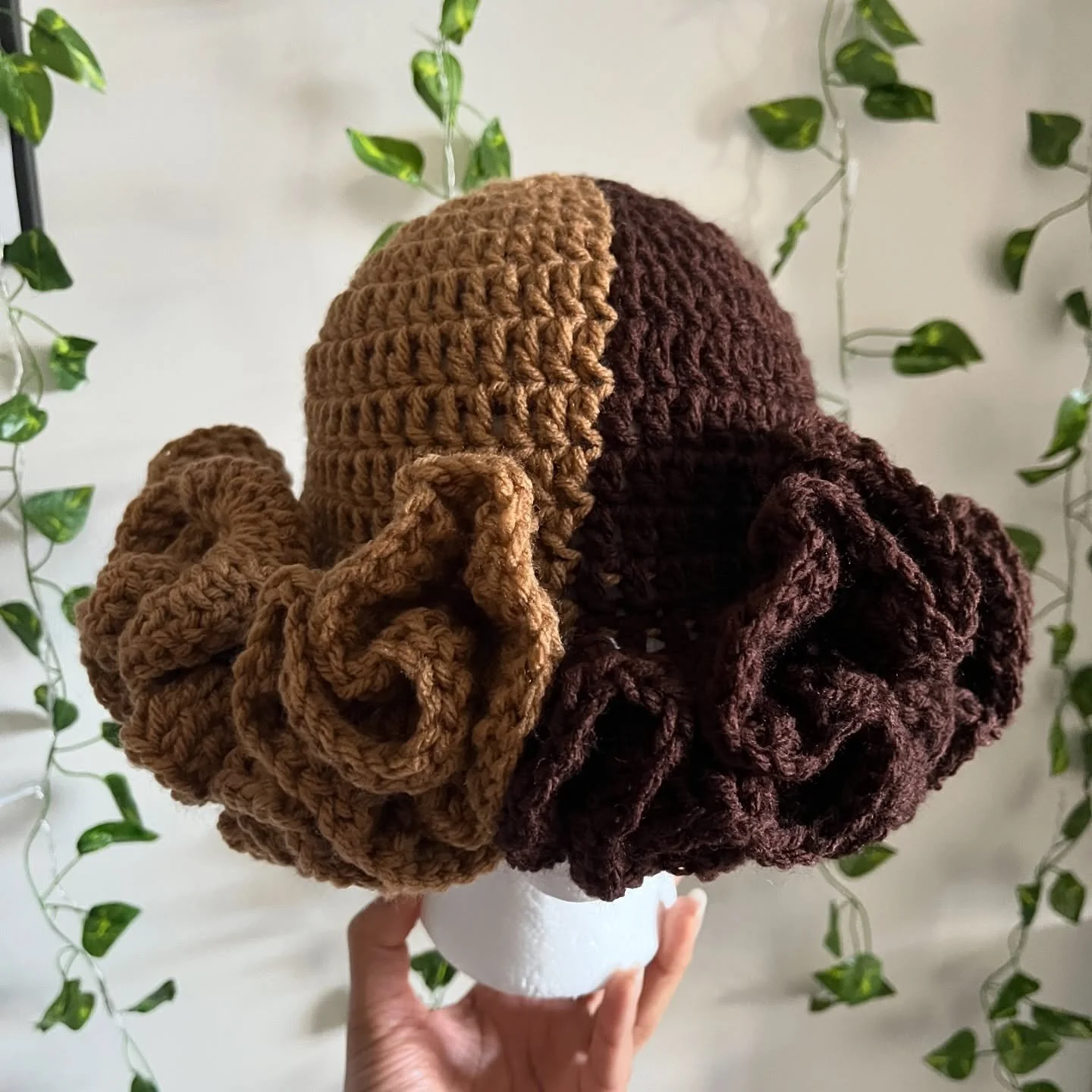 Custom half &amp; half ruffle hat 🤎