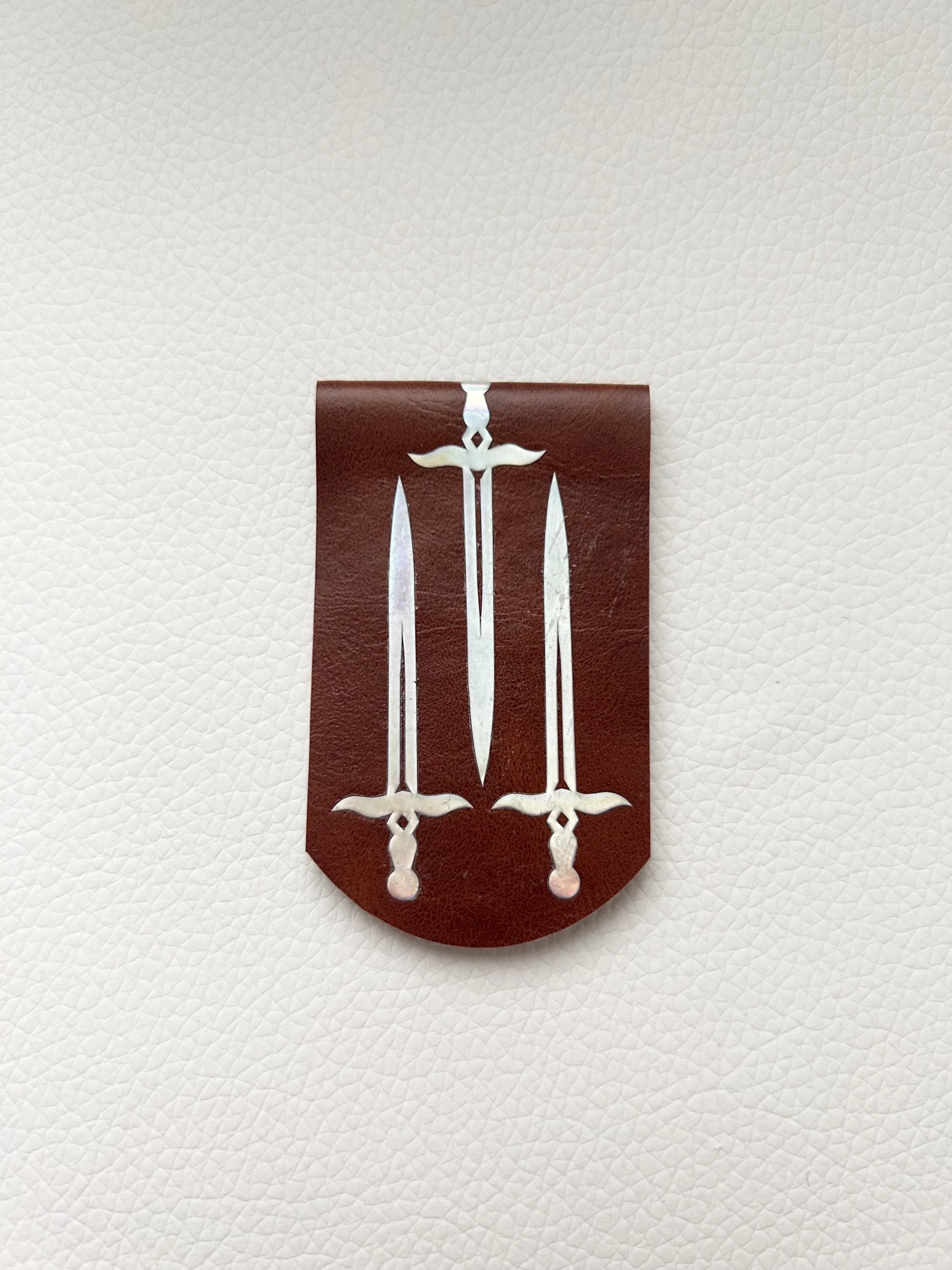 Light Iridescent Swords