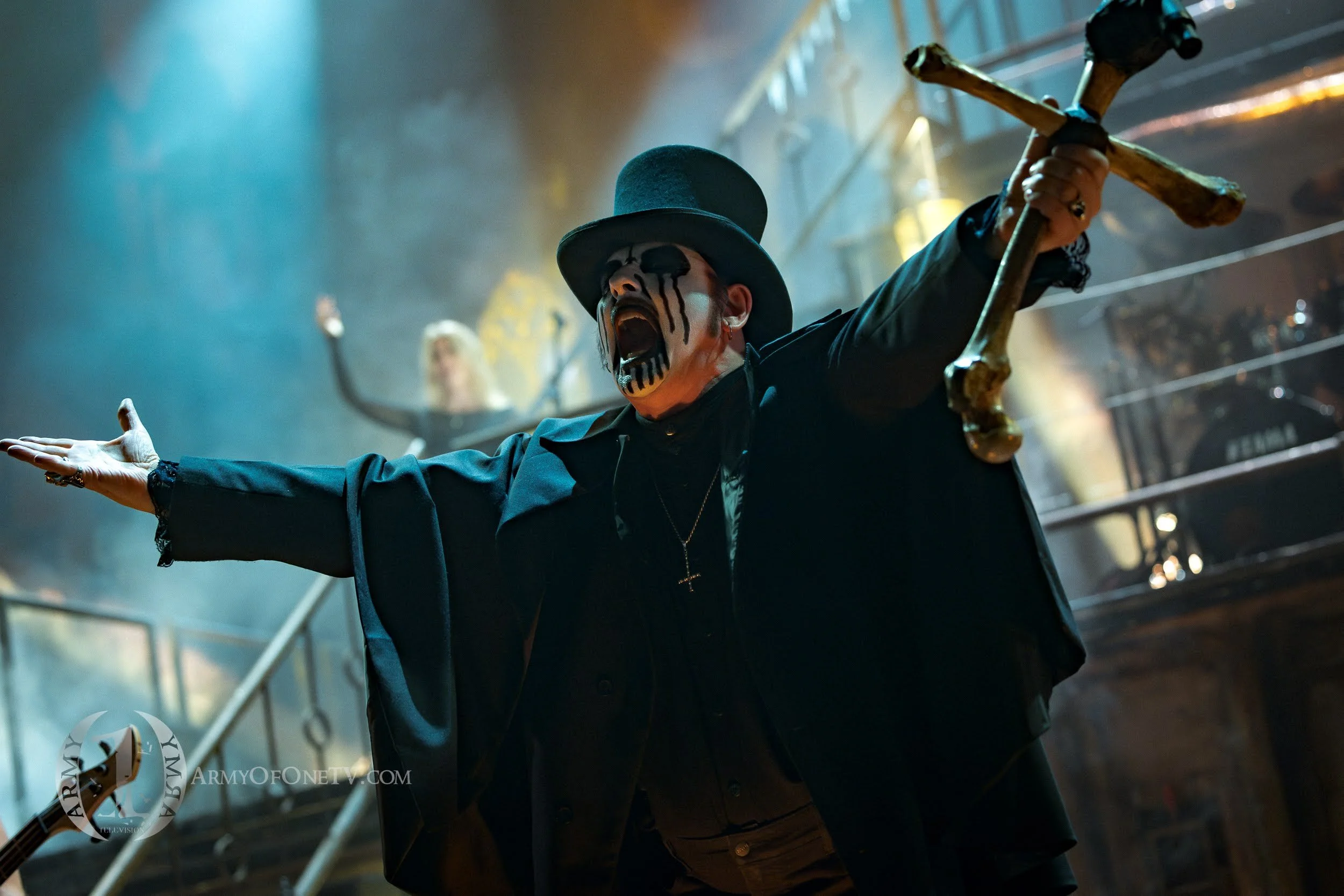 KingDiamond-348-IgnacioOrellana-ArmyOfOneTV-HVSceneAndBeyond-Issue01.jpg