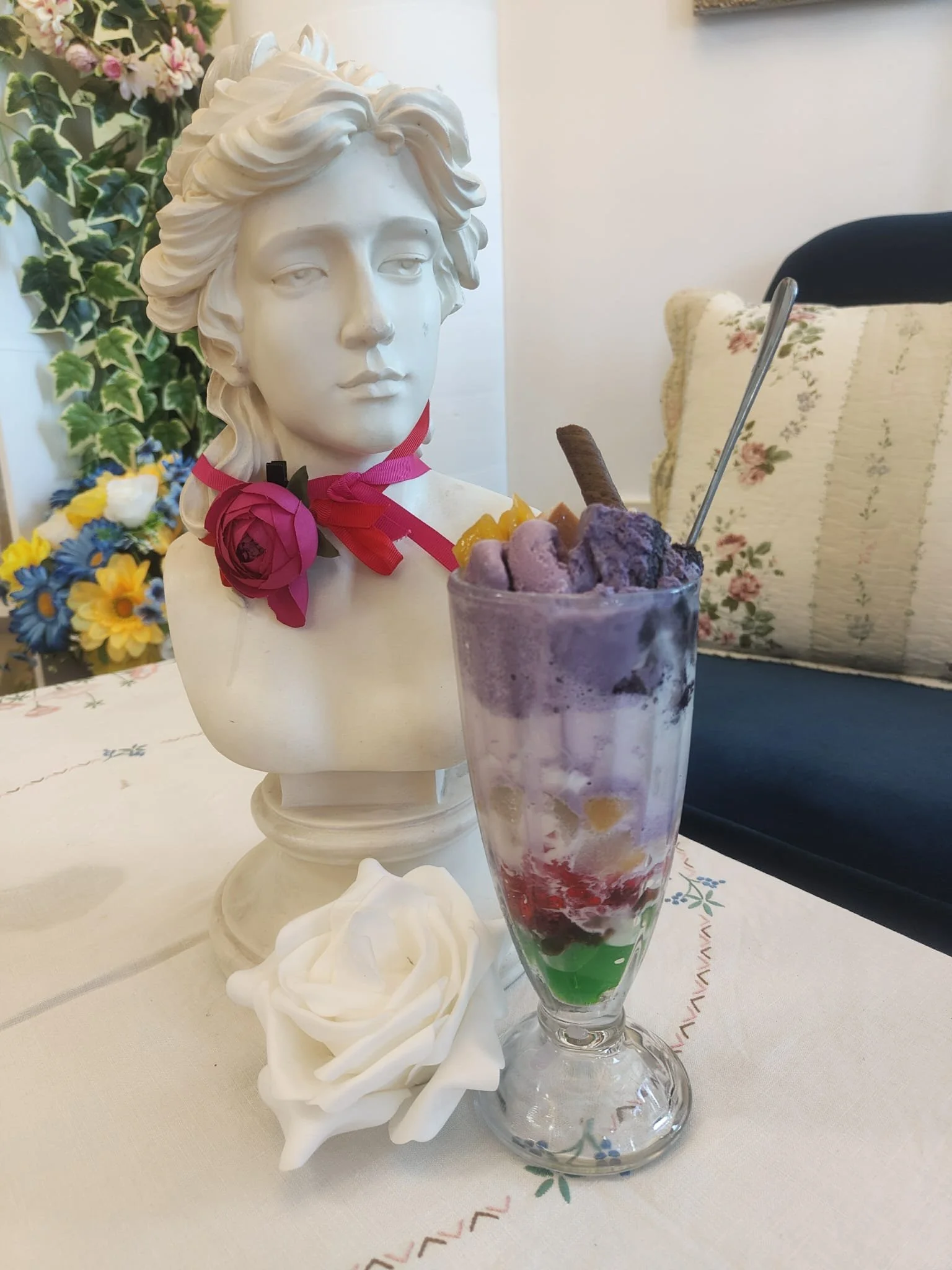 HALO-HALO