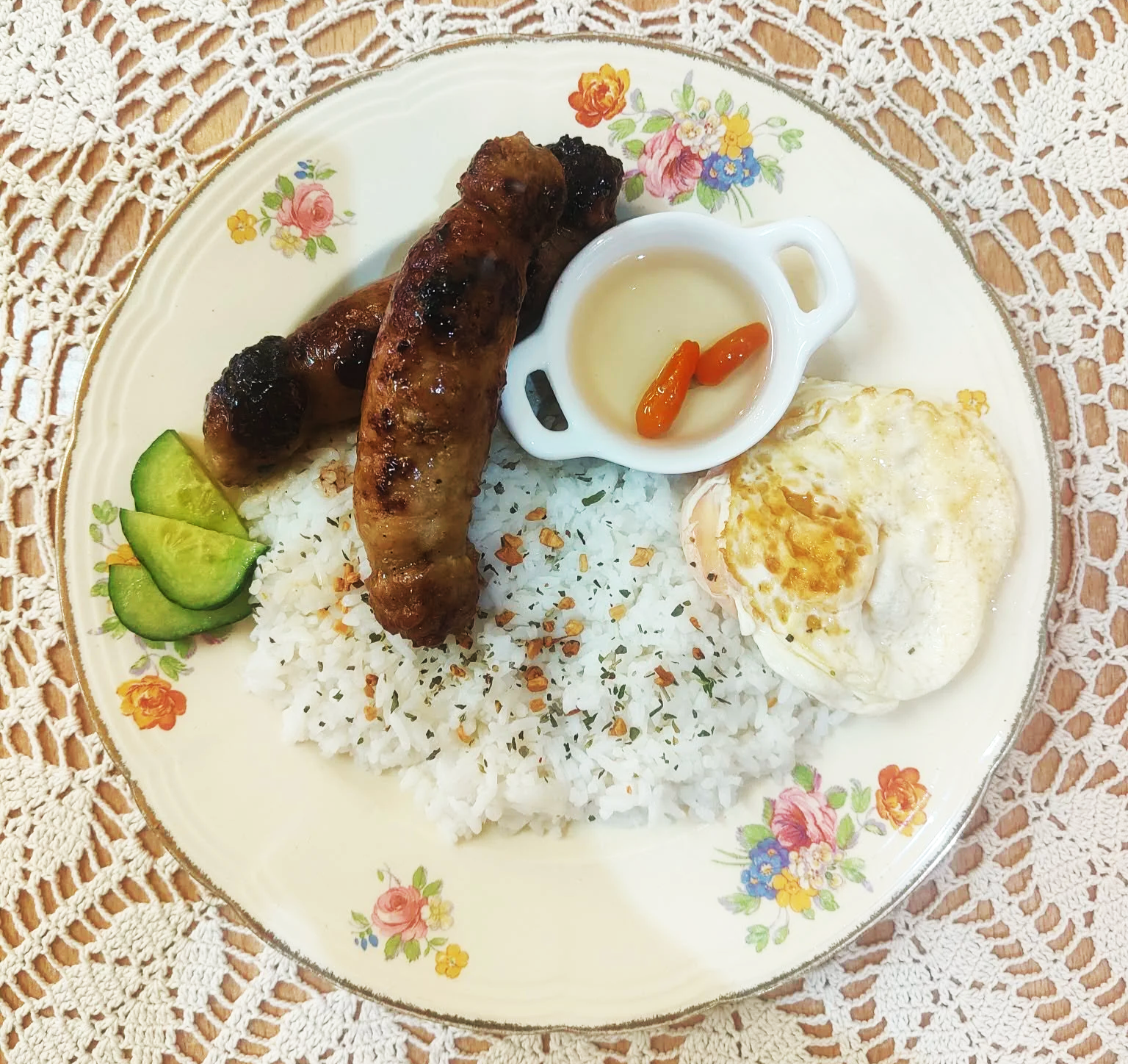 Filipino Breakfast - Pork Longenesia & Egg (Longsilog)