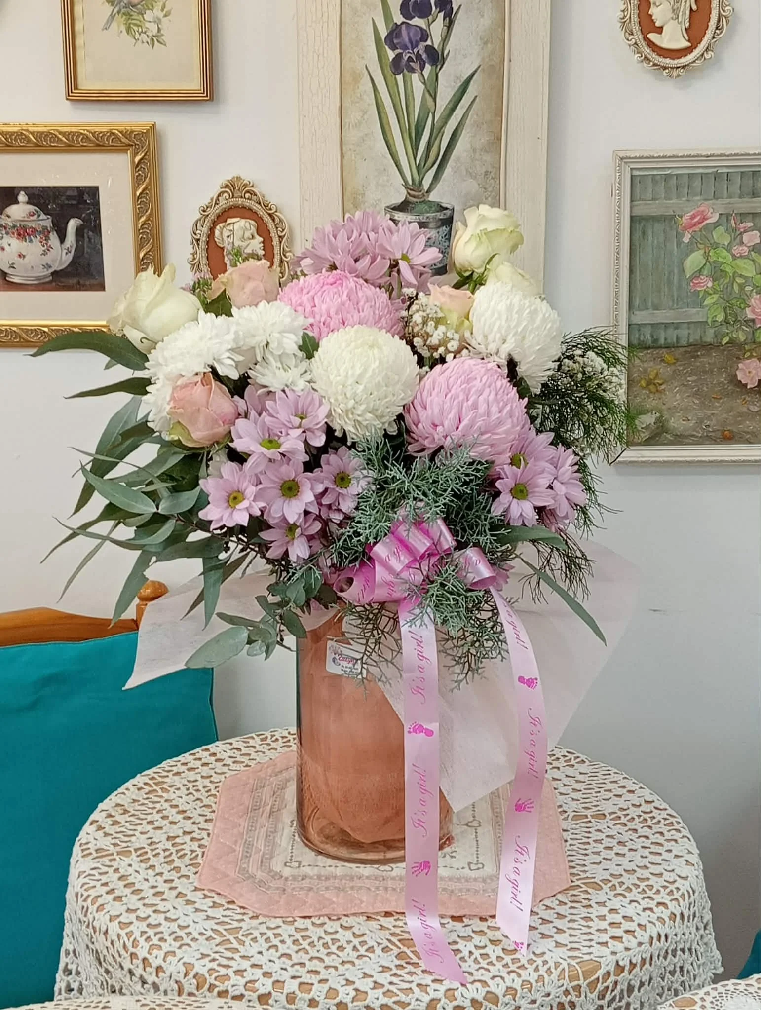 VA-3: EXTRA LARGE GLASS VASE