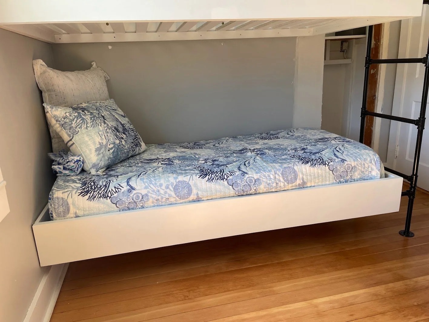 Cape Residence - Falmouth