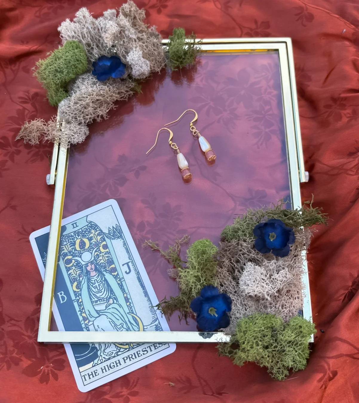 Dusk Dangle Earrings