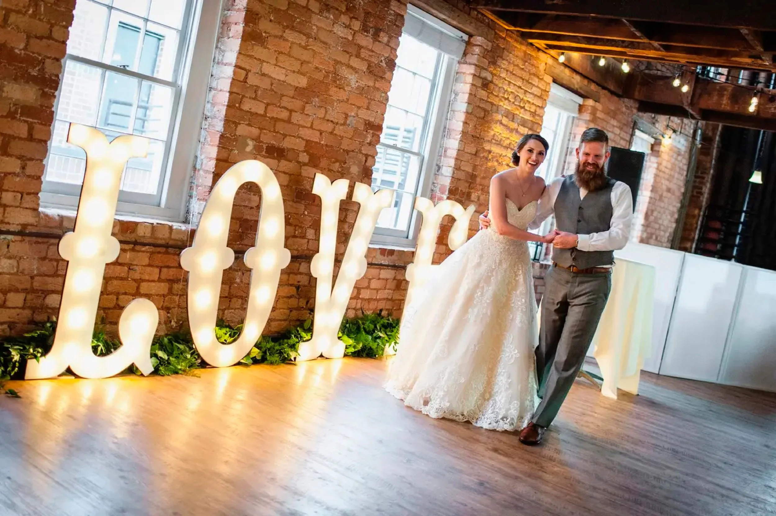 ant_wed10.jpg