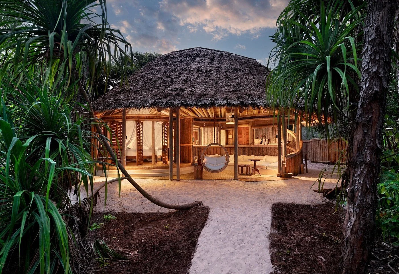 &beyond Mnemba island zanzibar villa.jpg