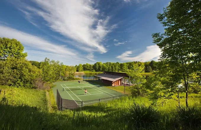 Twin Farms – Barnard, Vermont tennis.webp