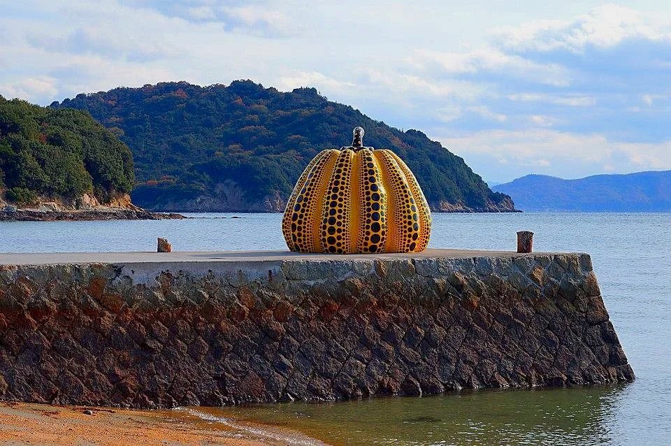 naoshima+pumpkin.jpg