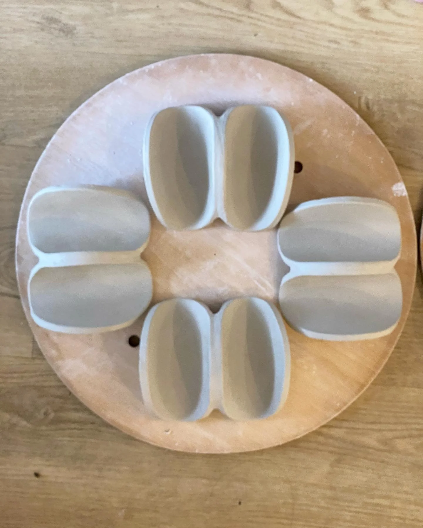 It&rsquo;s 3am and we&rsquo;ve spent the day churning these babies out.

With 11 steps required to complete the piece at the green ware stage, it was quite a process...!

Couldn&rsquo;t have done this without an extra hand from a friend and the suppo