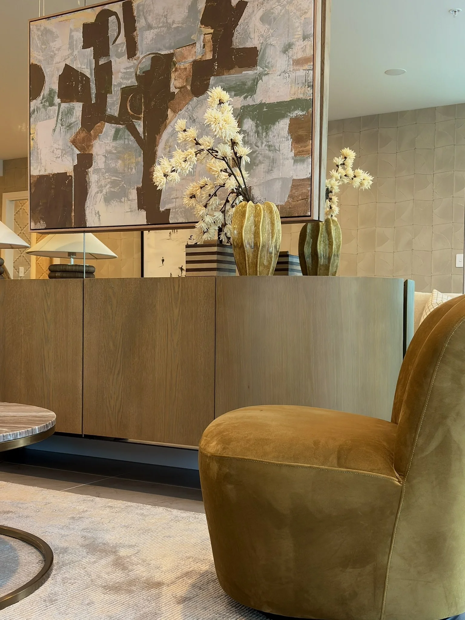 Feature wall wallpaper surfers paradise