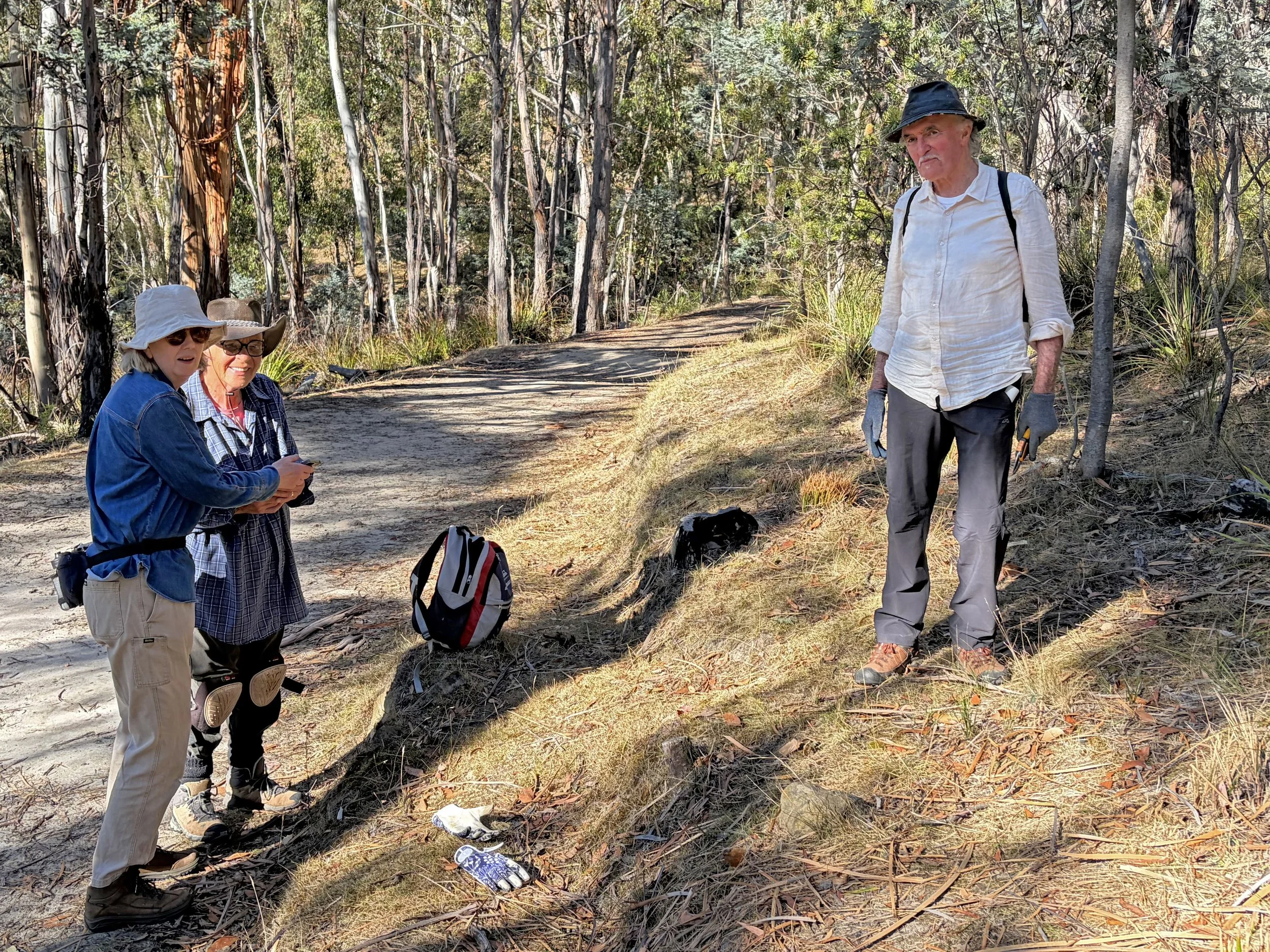  Virginia, Astrid and Gerry plotting strategy on the Sandy Spit Track 