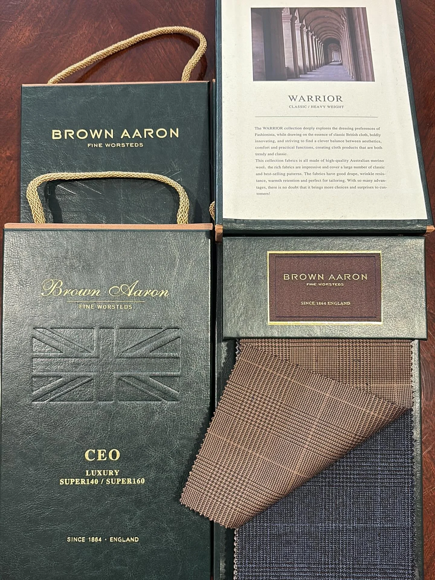 🚨 New fabrics arriving just in time for our trunk show in Bergenfield NJ this Thursday🚨
➡️ Didn’t reserve your fitting yet? Book now at windsorsuits.com