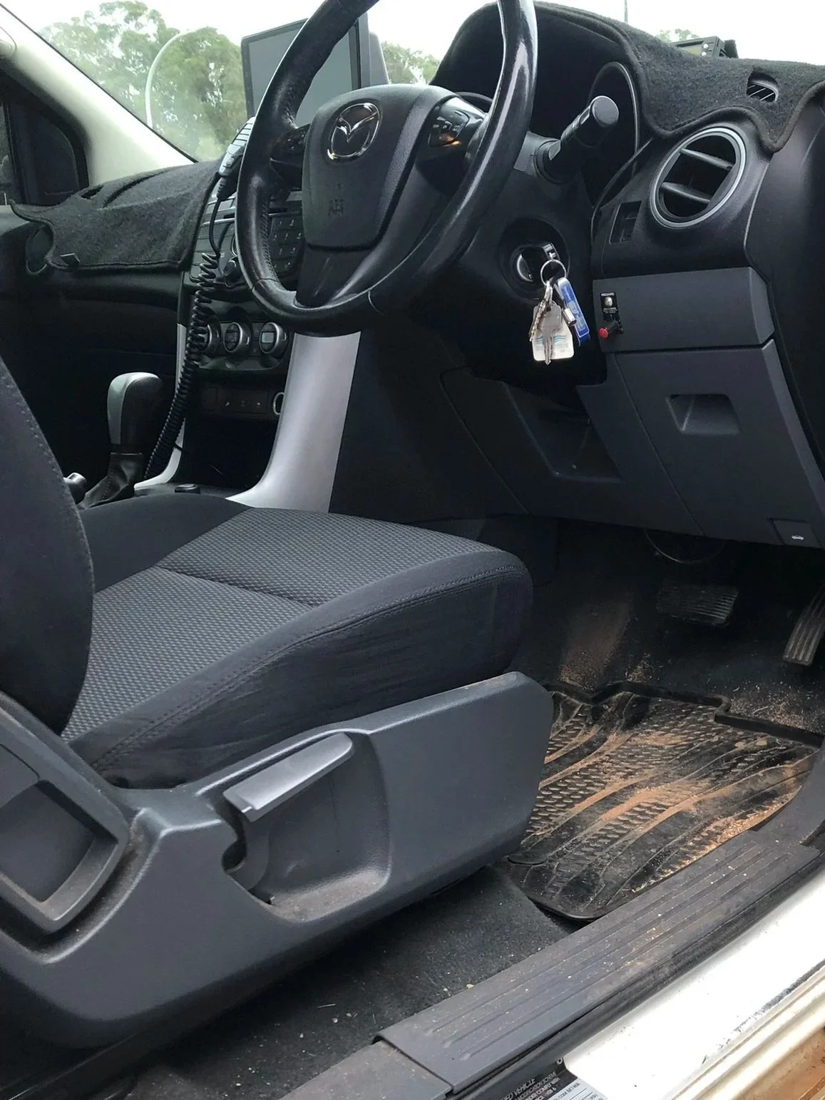 Mazda+BT50+dirty+4.jpg