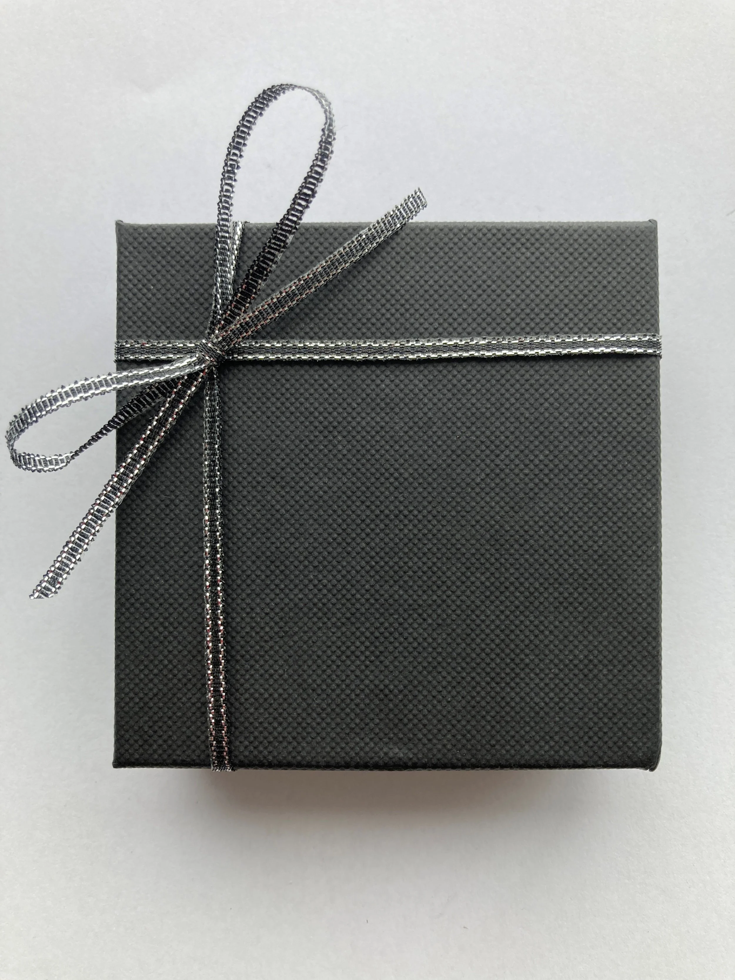 gift box smaller MB.JPG