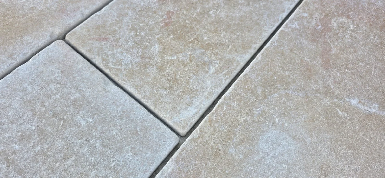 royal nubia brushed aged tumbled (3).jpeg