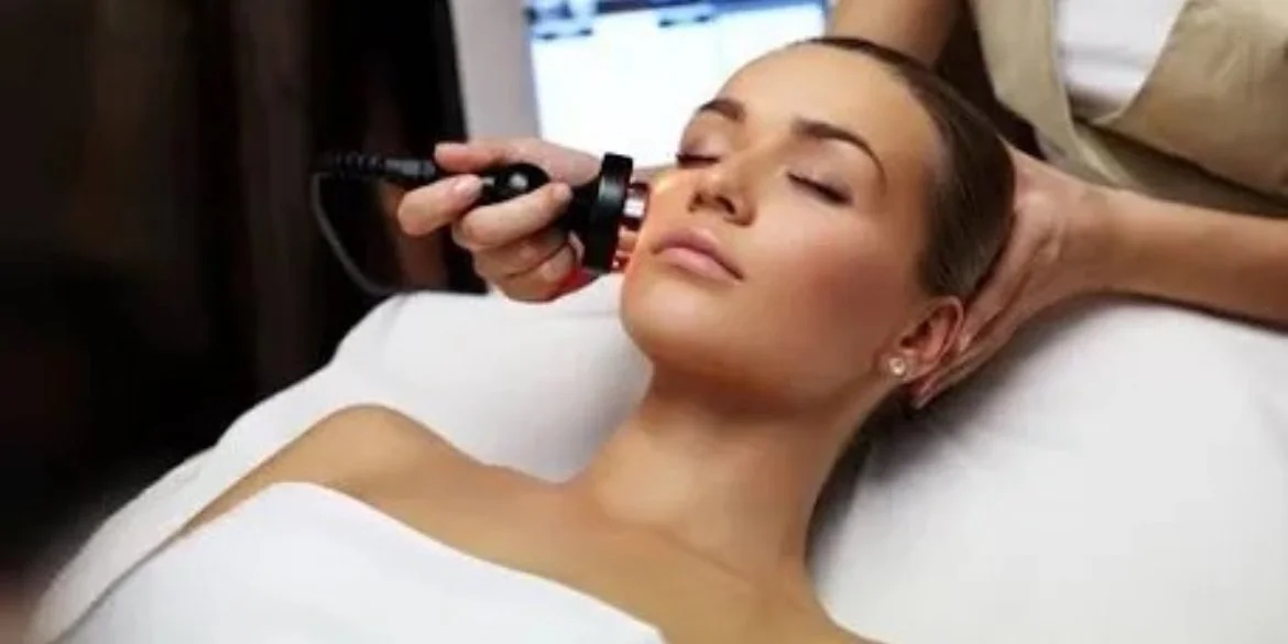 Signature Glow Facial
