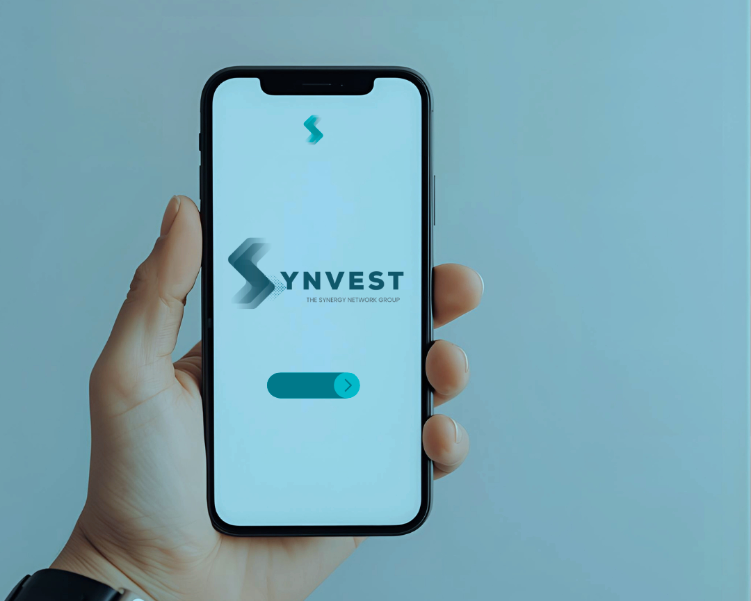 Phone+and+hand.Synvest.png