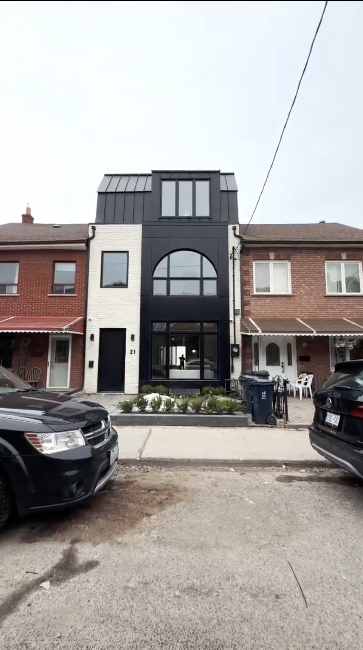 Powering Modern Architecture: Complete Electrical Transformation at 21 Foxley Street in Trinity Bellwoods