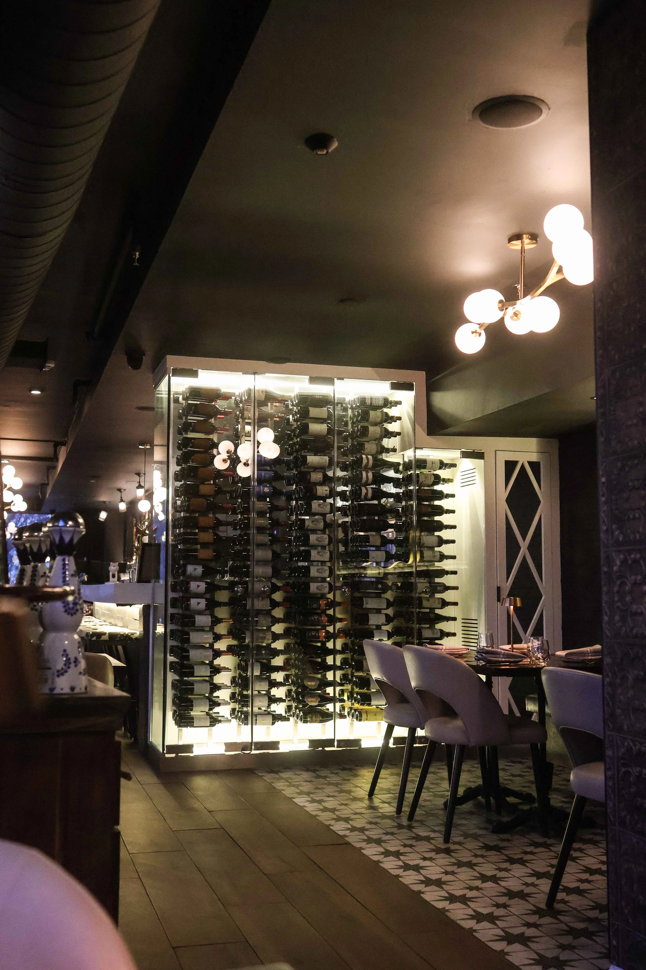 toronto-vos-restaurante-commercial-electrical-humber-bay-13.jpg