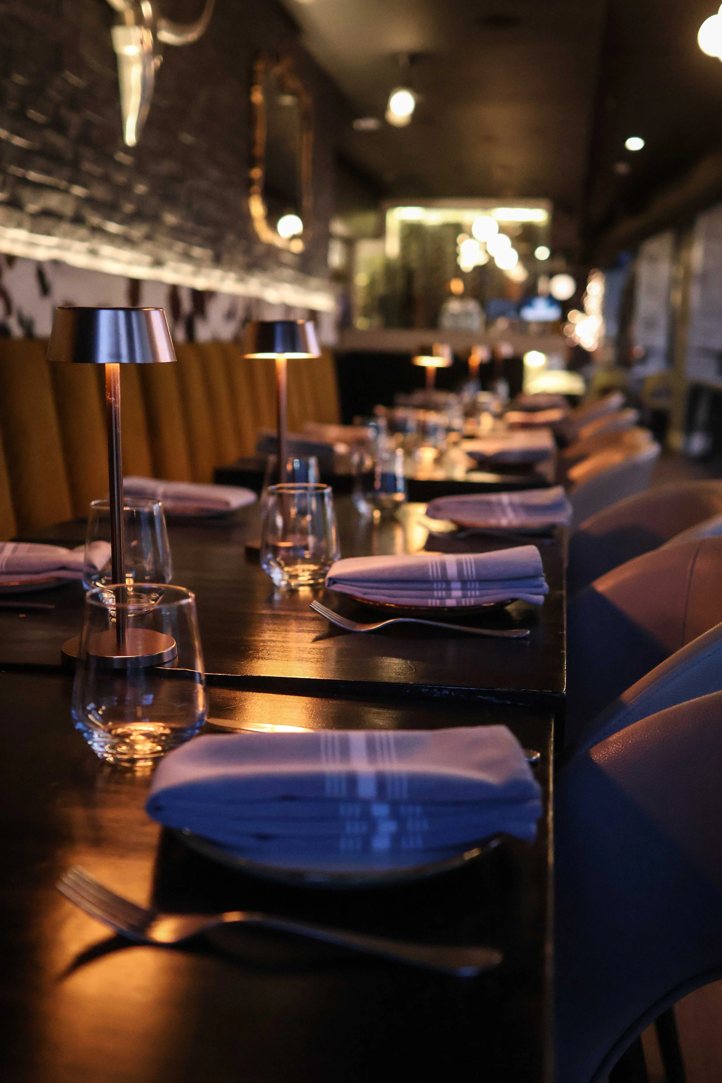 toronto-vos-restaurante-commercial-electrical-humber-bay-5.jpg