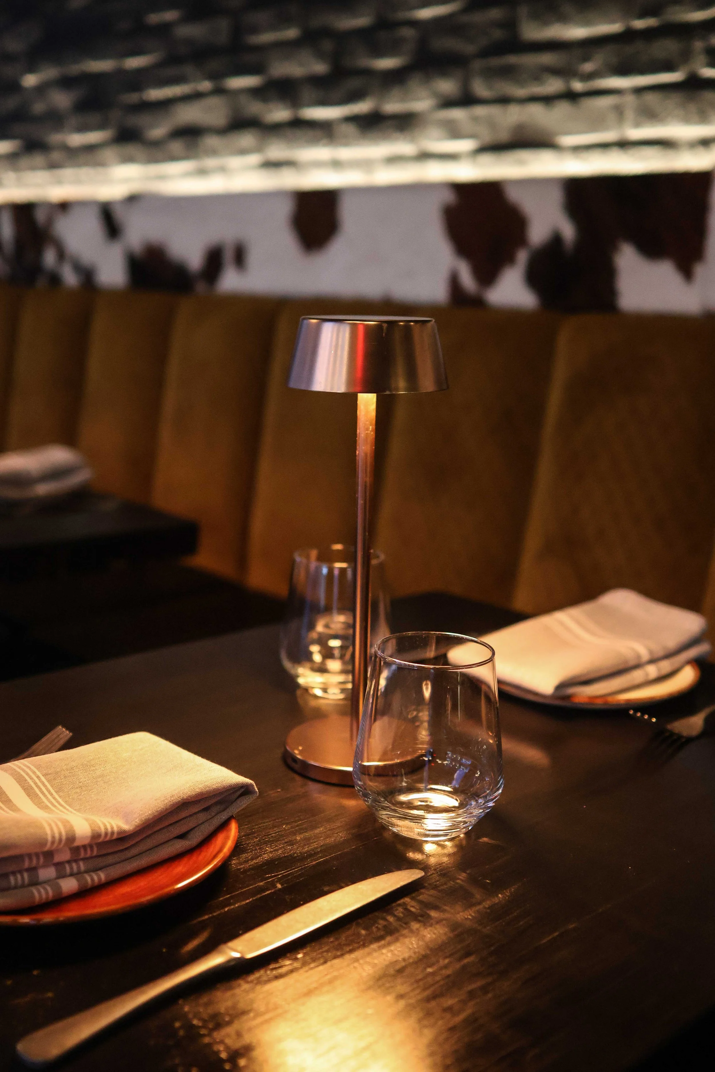 toronto-vos-restaurante-commercial-electrical-humber-bay-3.jpg