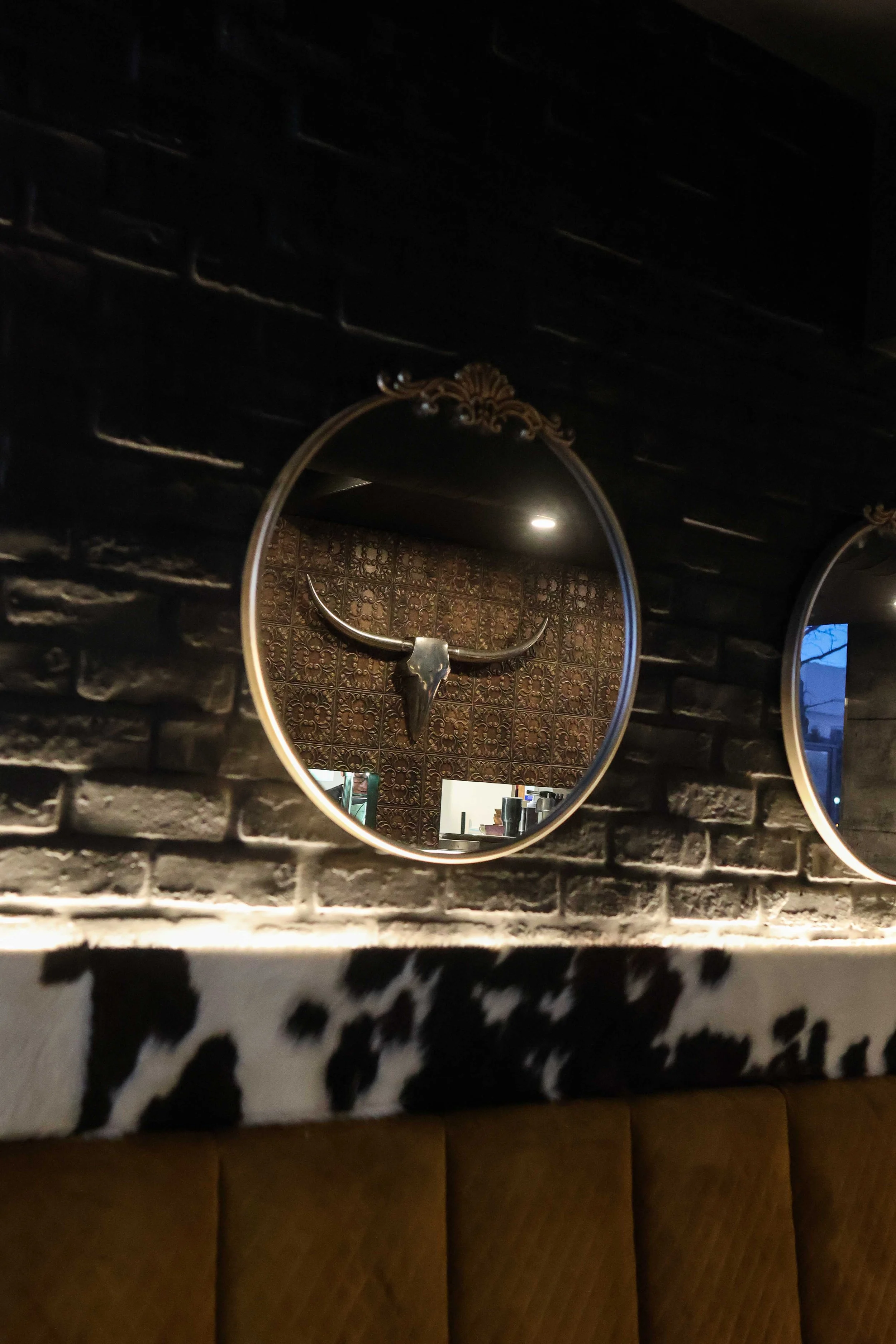 toronto-vos-restaurante-commercial-electrical-humber-bay-14.jpg