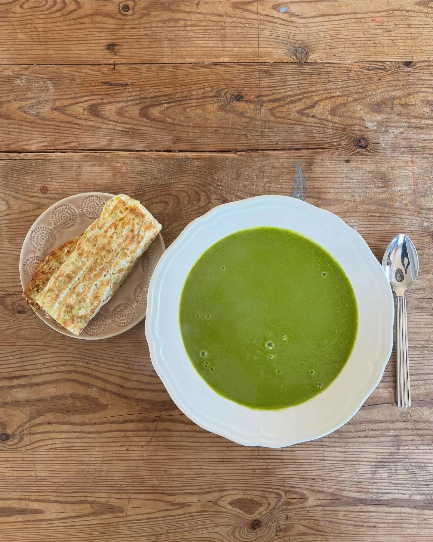 Det er ikke s&aring; m&aelig;rkeligt at man har det s&aring; godt p&aring; den hom&oslash;opatiske slankekur - for maden er vidunderlig 😋❤️ check link i bio hvis du vil med 🤩