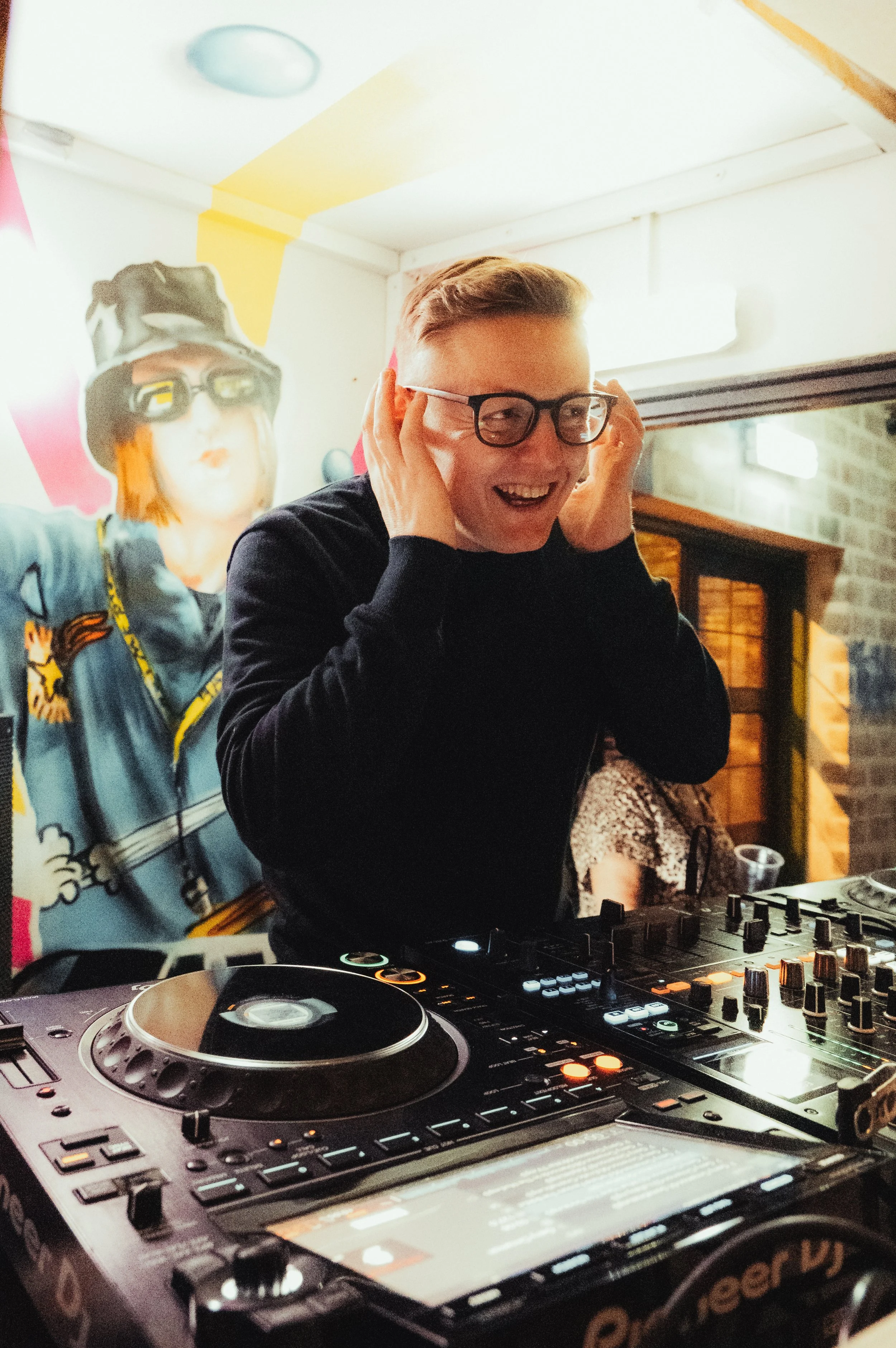 Thomas Turgoose DJ Set - The Jolly Brewer (2024)